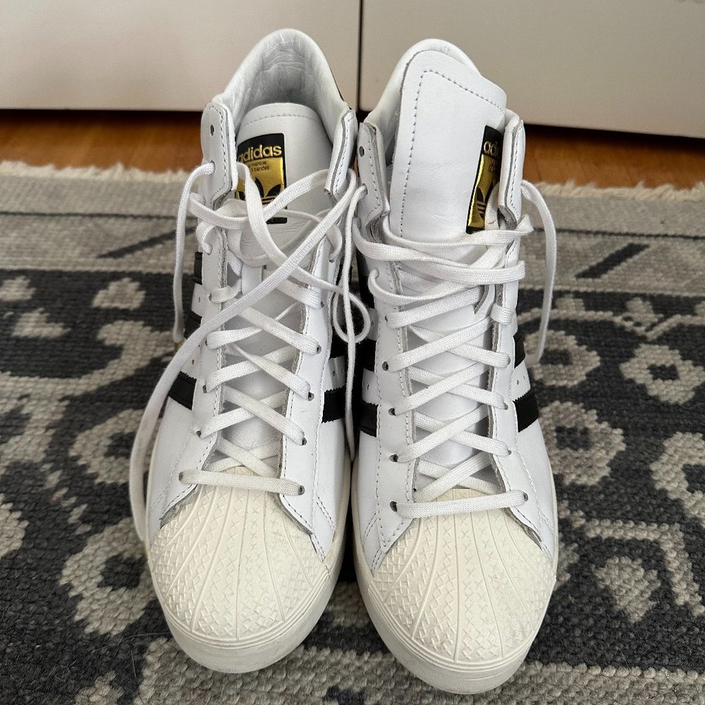 Adidas Women's Superstar Ellure Wedge Heel White (size 8) 